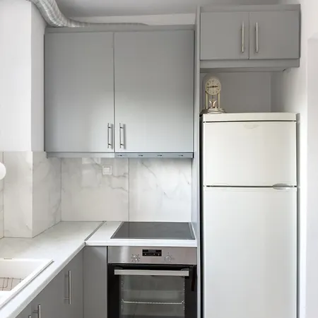 Modern Sea View - *